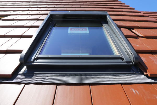 pose-velux